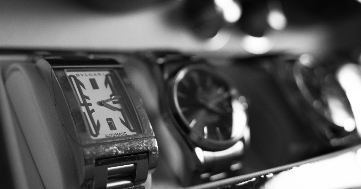 ウォッチケースに入った時計